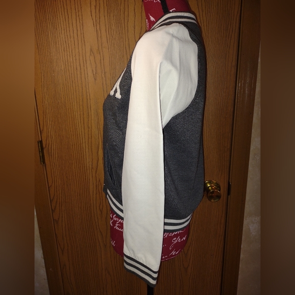 Baseball jacket 10/12 - Picture 2 of 7